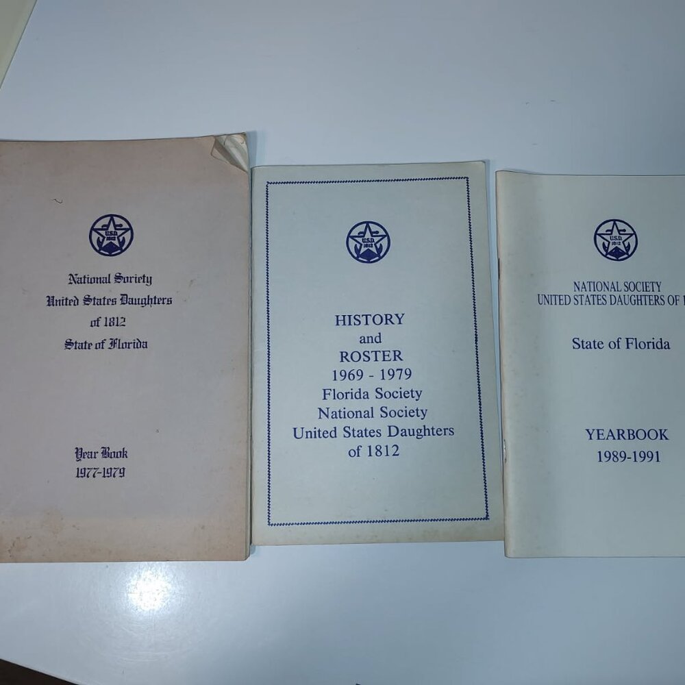 Lot of 3 Handheld National Society United States Daughters of 1812 Yearbook-Fair